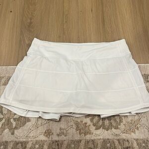 Lululemon pace rival skirt